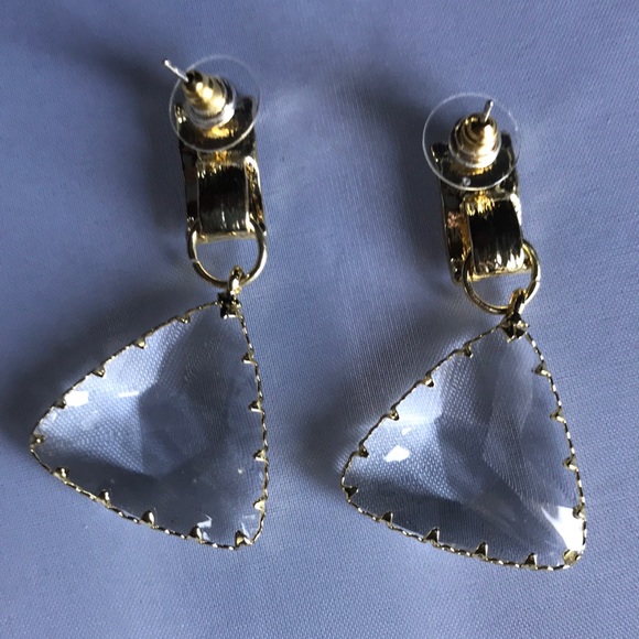 New! Clear Crystal Drop Statement Earrings - Picture 11 of 13